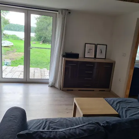 Dom Nad Jeziorem Ferienhaus