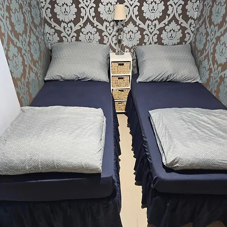 Semesterbostad Dom Nad Jeziorem *