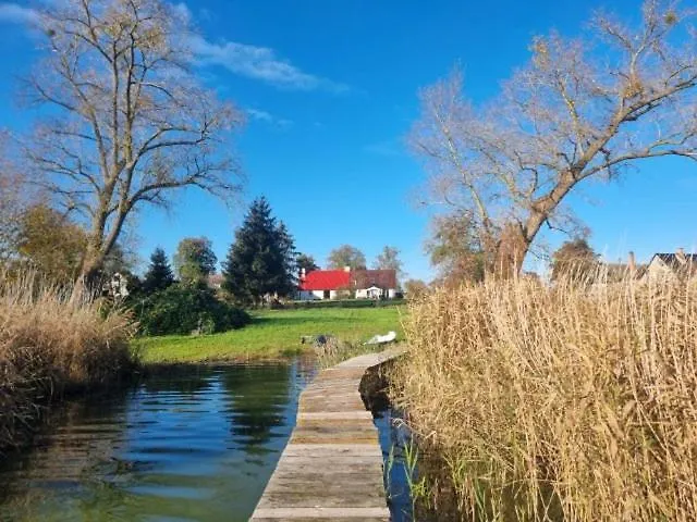 Dom Nad Jeziorem * Wolin