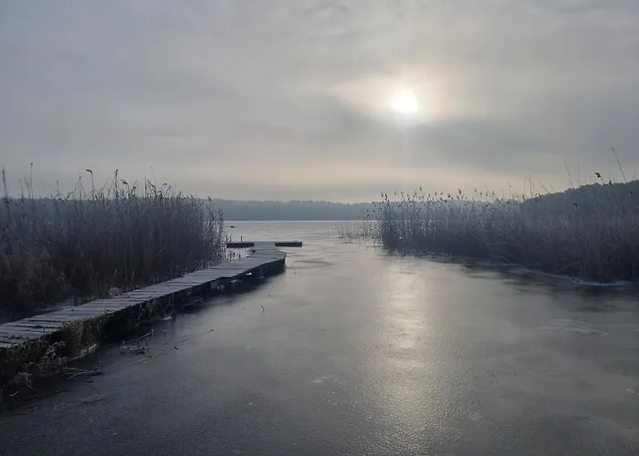 Dom Nad Jeziorem * Wolin